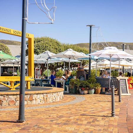 Hermanus Waterfront, Ocean Deluxe - Apartment 2 Экстерьер фото