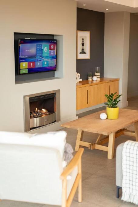 Hermanus Waterfront, Ocean Deluxe - Apartment 2 Экстерьер фото