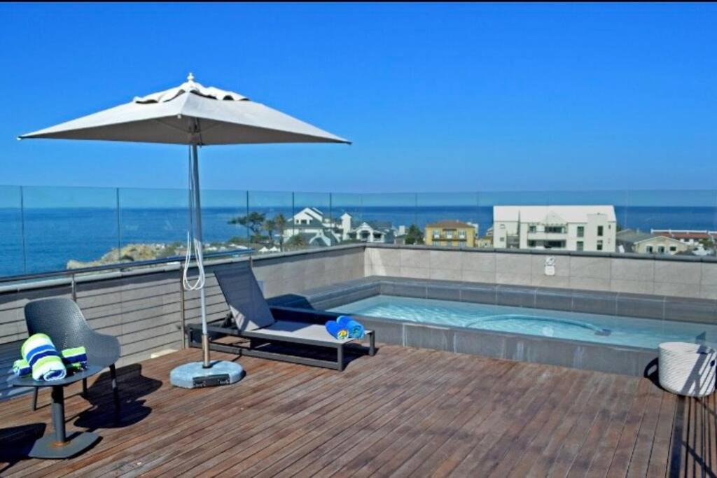 Hermanus Waterfront, Ocean Deluxe - Apartment 2 Экстерьер фото
